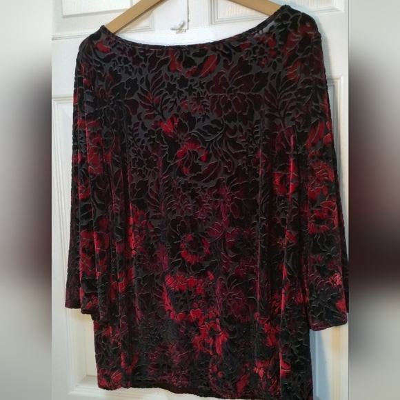 Plus Size Blouse - Picture 2 of 10